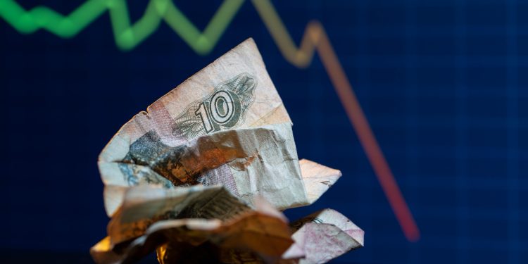 Russia on Verge of 150B Debt Default as Sanctions Cripple Economy