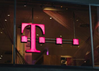 T-Mobile Posts 43% Net Income Growth, Fueled by 5G Demand