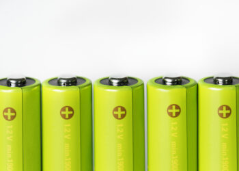 1-800-FLOWERS.COM (FLWS) Reduces Operating Expenses by $4.3 M in Q1 2025