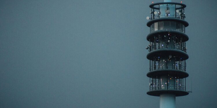 AST SpaceMobile (ASTS) Soars Over 250% in a Year — Can it Be the Tesla of Telecom?