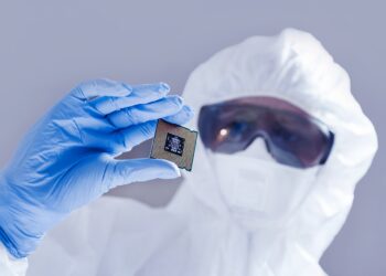 $150 Price Target? Why Analysts Are Betting Big on Micron (MU) in 2025