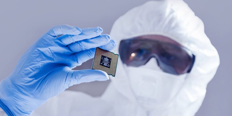 $150 Price Target? Why Analysts Are Betting Big on Micron (MU) in 2025