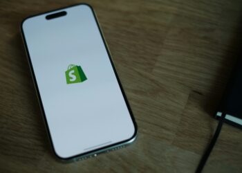 Can this Be the Amazon Killer? Shopify (SHOP) Just Posted 31% Revenue Growth and It’s Not Slowing Down!