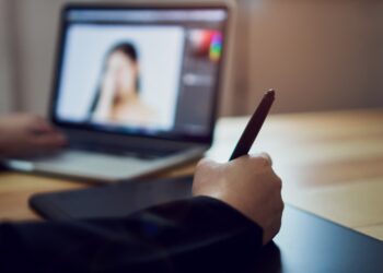 From Tutoring to Tourism: Golden Sun Education (GSUN)’s Strategic Pivot Has Investors Talking