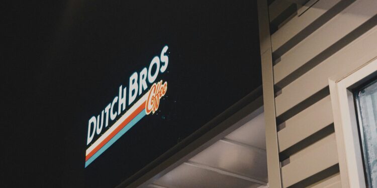 Dutch Bros (BROS) is Brewing a National Takeover—Is this the Next $20B Coffee Empire?