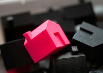 Freddie Mac (FMCC) Reports 30-Year Mortgage Rate Rises to 6.3% in September 2025