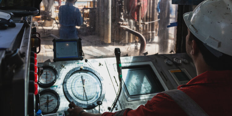 Occidental (OXY) Falls 6% After $9.7B OxyChem Sale to Warren Buffett