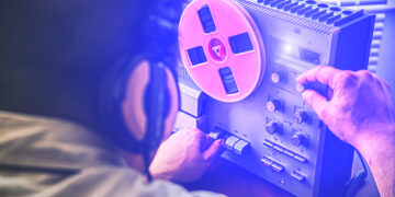 Advance Auto Parts (AAP) Posts $2.0B in Q3 Sales