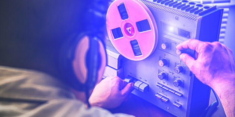 Advance Auto Parts (AAP) Posts $2.0B in Q3 Sales