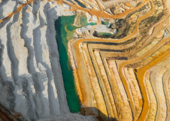 MP Materials (MP) Soars 13% as U.S.–China Tensions Reignite Rare-Earth Boom