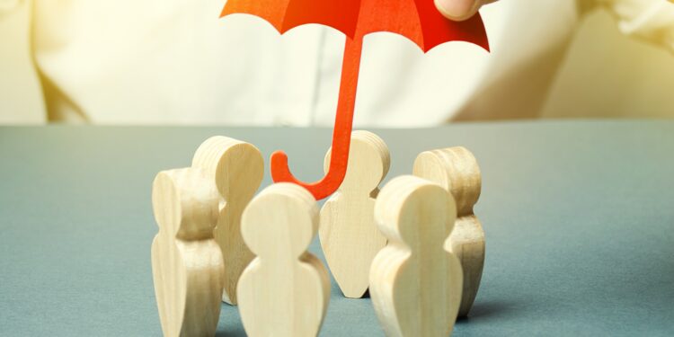 Analyst Consensus for Sirius XM (SIRI) Remains ‘Hold’ with $24.29 Target as Growth Story Falters