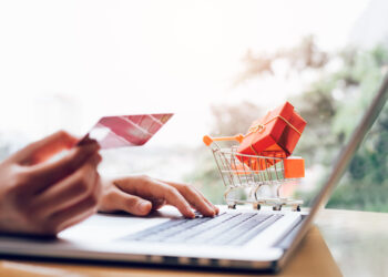 Analyst Consensus for Sirius XM (SIRI) Remains ‘Hold’ with $24.29 Target as Growth Story Falters