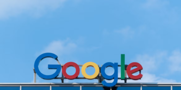 Alphabet (GOOGL) Gets Its Groove Back as AI Stocks Rise